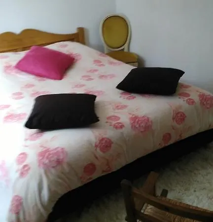 Maison D'ete Mons (Auvergne)